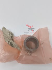 Photo d'une bague de boîte de vitesses d'origine Subaru, référence 32379AA010