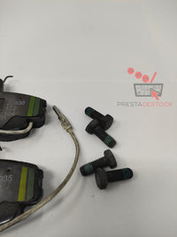 Photo d'un jeu de plaquettes de frein d'origine Renault Matra, référence 6025071042