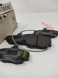 Photo d'un jeu de plaquettes de frein d'origine Renault Matra, référence 6025071042