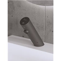 Vue d'ensemble du robinet électronique Ideal Standard Sensorflow en finition noir mat