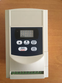 variable speed ac drive 2P5-HF1 5.2A Contrôleur de Vitesse variateur de fréquence prestadestock.com